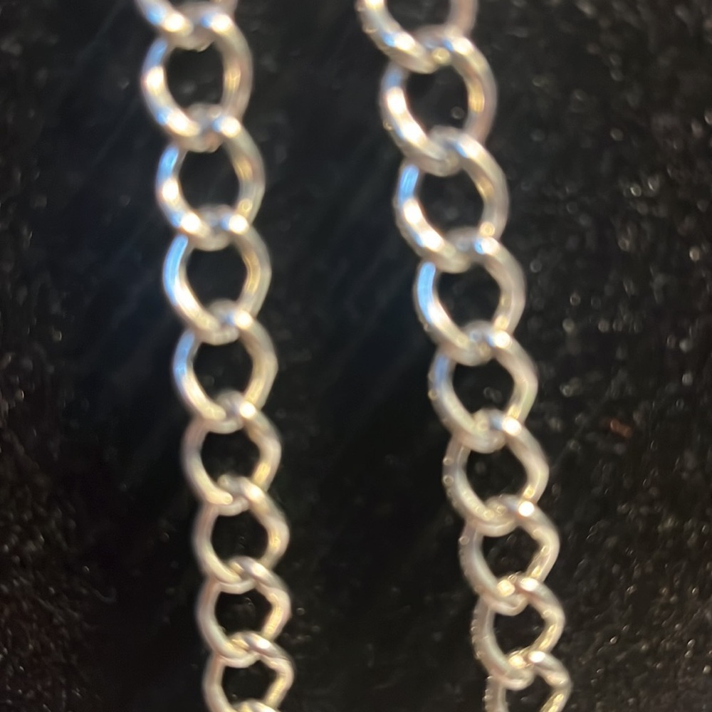 Green Stones Statement Necklace - Picture 5 of 5